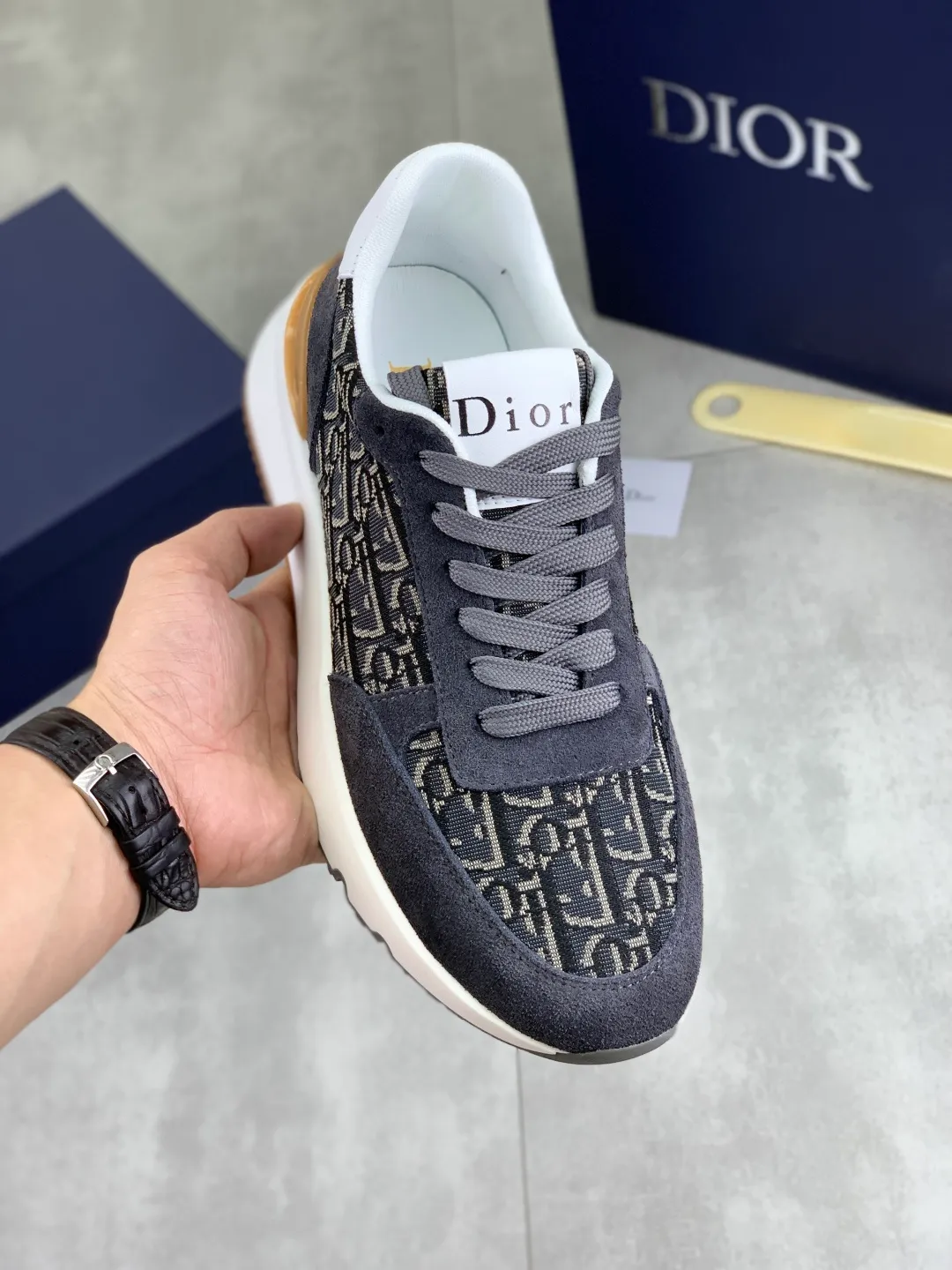 Men's Men's Shoes💰P440💰[New Style]🆘[Dior] 2025 Dior Original Lace-up Low-top Men's Shoes Classic casual shoes 🔥This model is the official classic model with high quality and made by famous original designers. It is made of high-quality cowhide with original materials➕comfortable and breathable mesh lining➕pigskin insole. The perfect last shape and generous and fashionable design have attracted many consumers and are suitable for drivers to drive🚗. What you want is the best quality in the market. Color: 4️⃣Color Code number: 38--44 (45 customized)